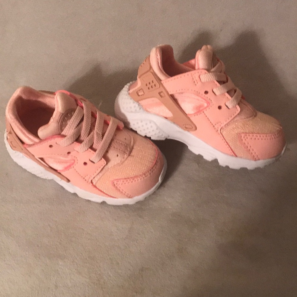 Toddler shoes